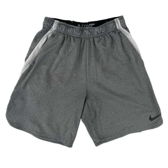 NIKE Dri-Fit‎ Size Medium Gray with Logo Men's Training Shorts - Picture 1 of 5